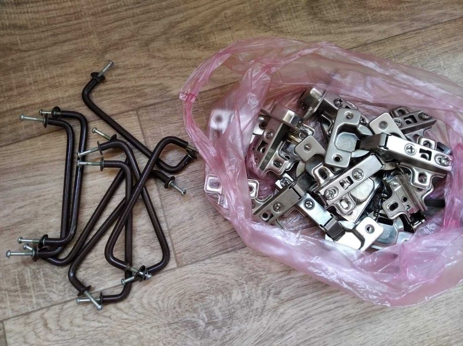 Фасады для кухни .стол .