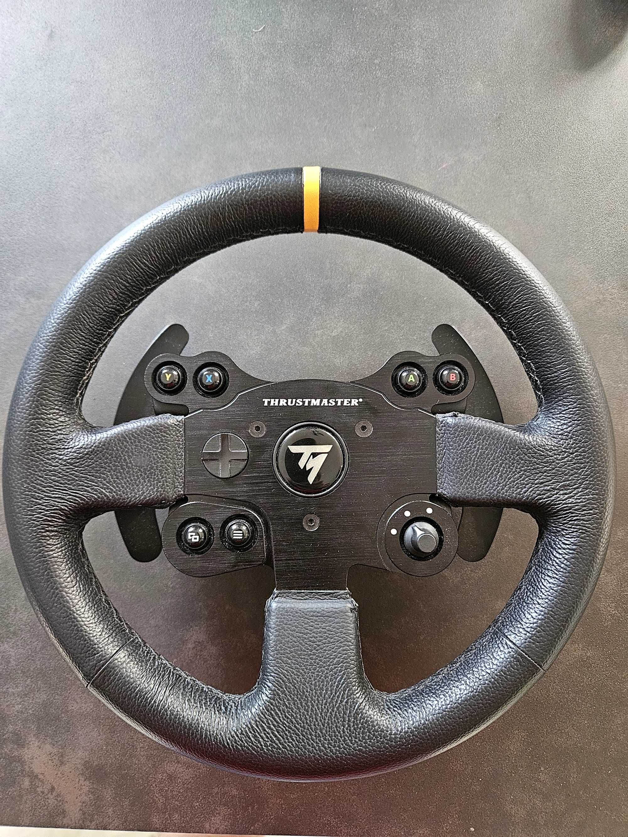 Thrustmaster TX leather edition 28 TLCM PLAYSEAT