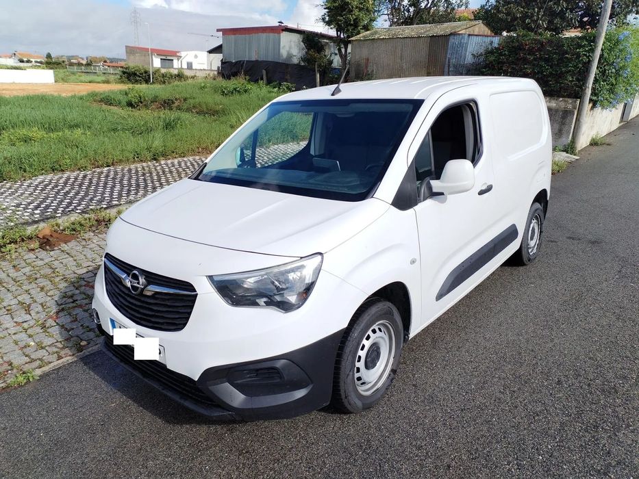 Opel combo 1.5CDTI 100cv já c/ iva 3Lg