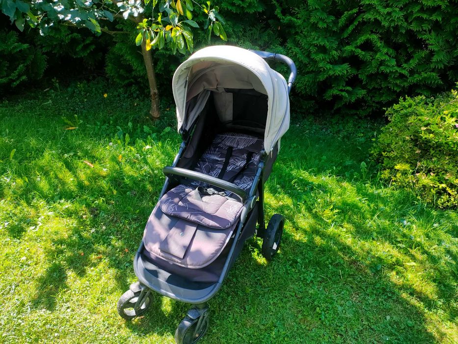 Wózek spacerowy Baby Design Coco – lekki, składany, do 15 kg