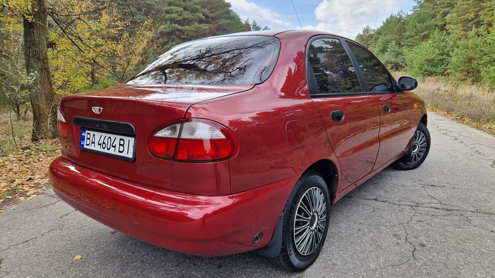 Автомобиль Daewoo lanos 1,5 с газом