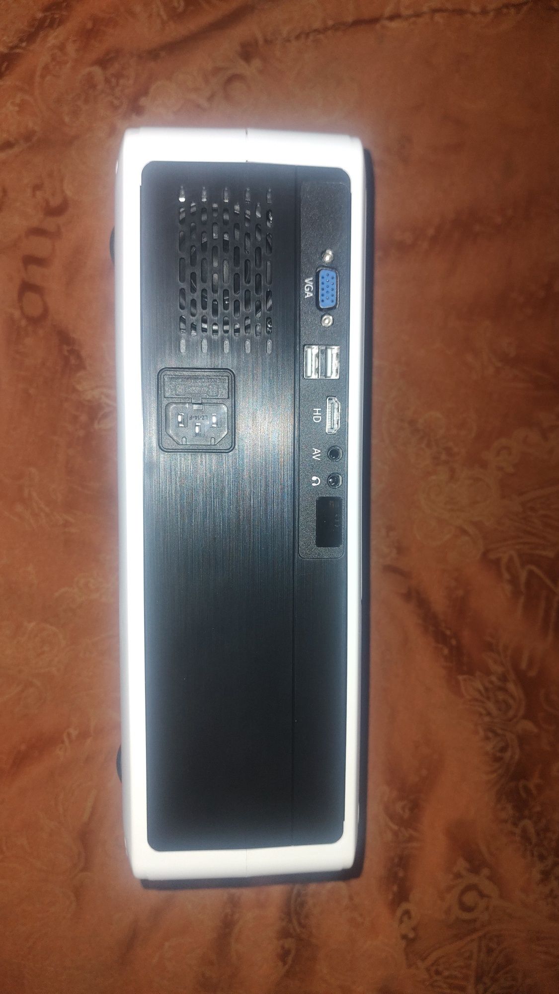 Everycom YG 625( mirroring version) ( P00550) проектор