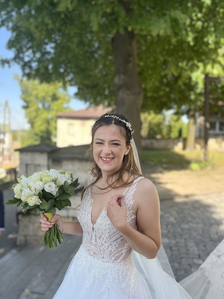 Suknia ślubna  AFRODYTA model BASTIEN Salon ślubny Giovanna Katowice