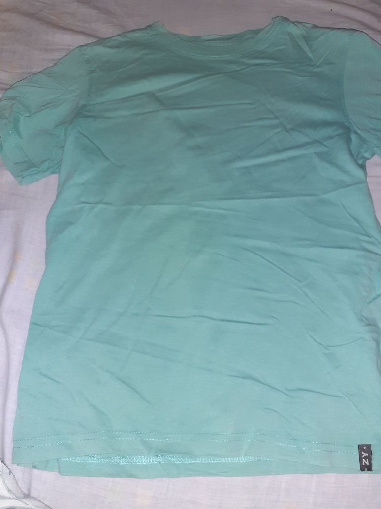 8 t-shirts p/rapaz 7-12 anos por 20€