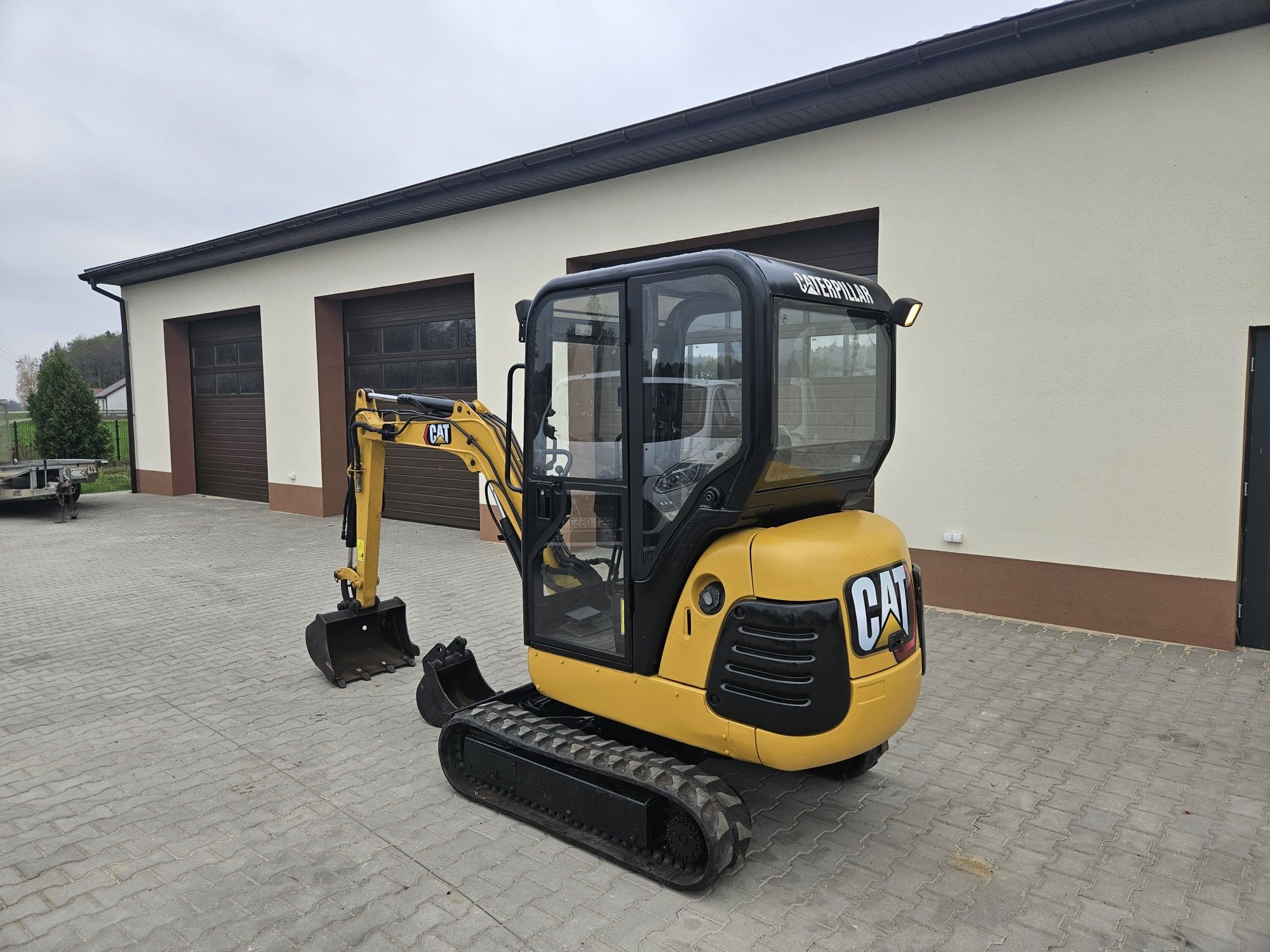Minikoparka CAT 301.8C