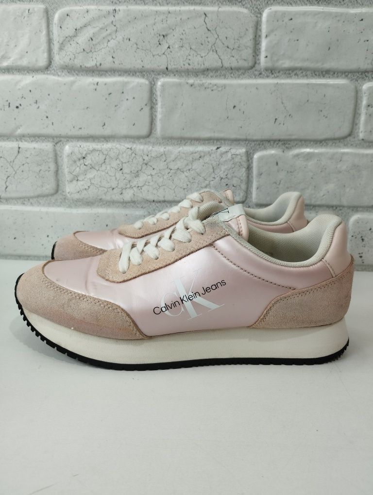 Buty sportowe sneakersy Calvin Klein Jeans Retro Runner Low r.36