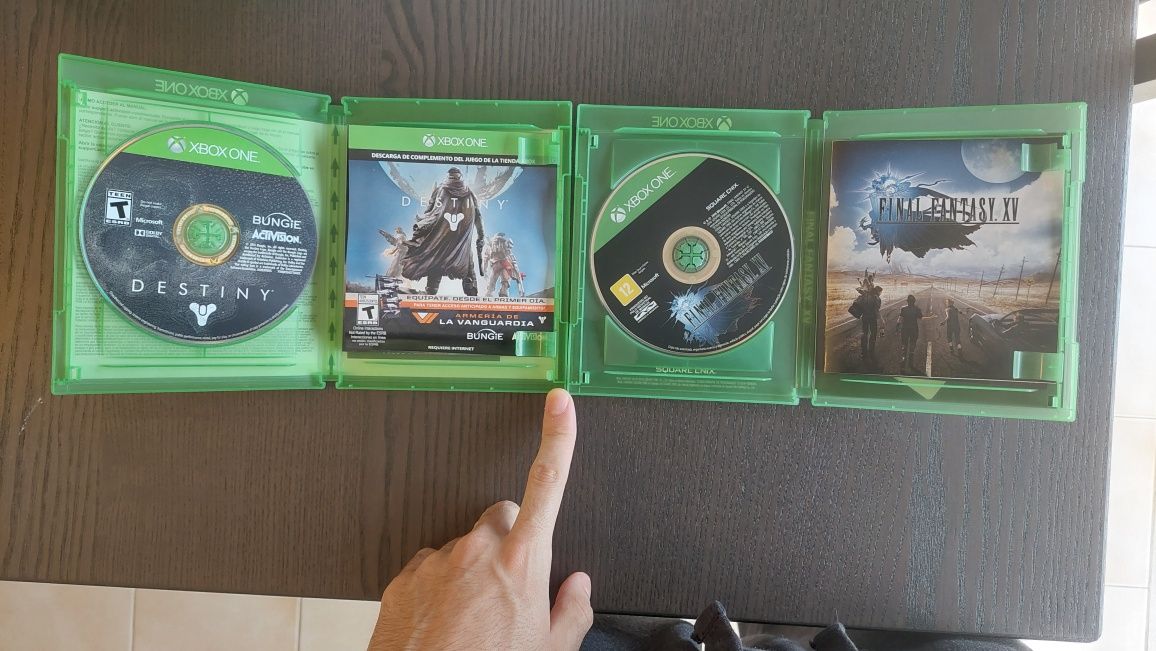 Final Fantasy XV (Xbox One) - Edição Day One