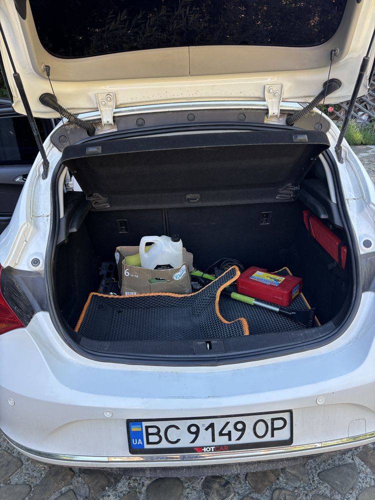 Opel astra j 2012 1.7cdti