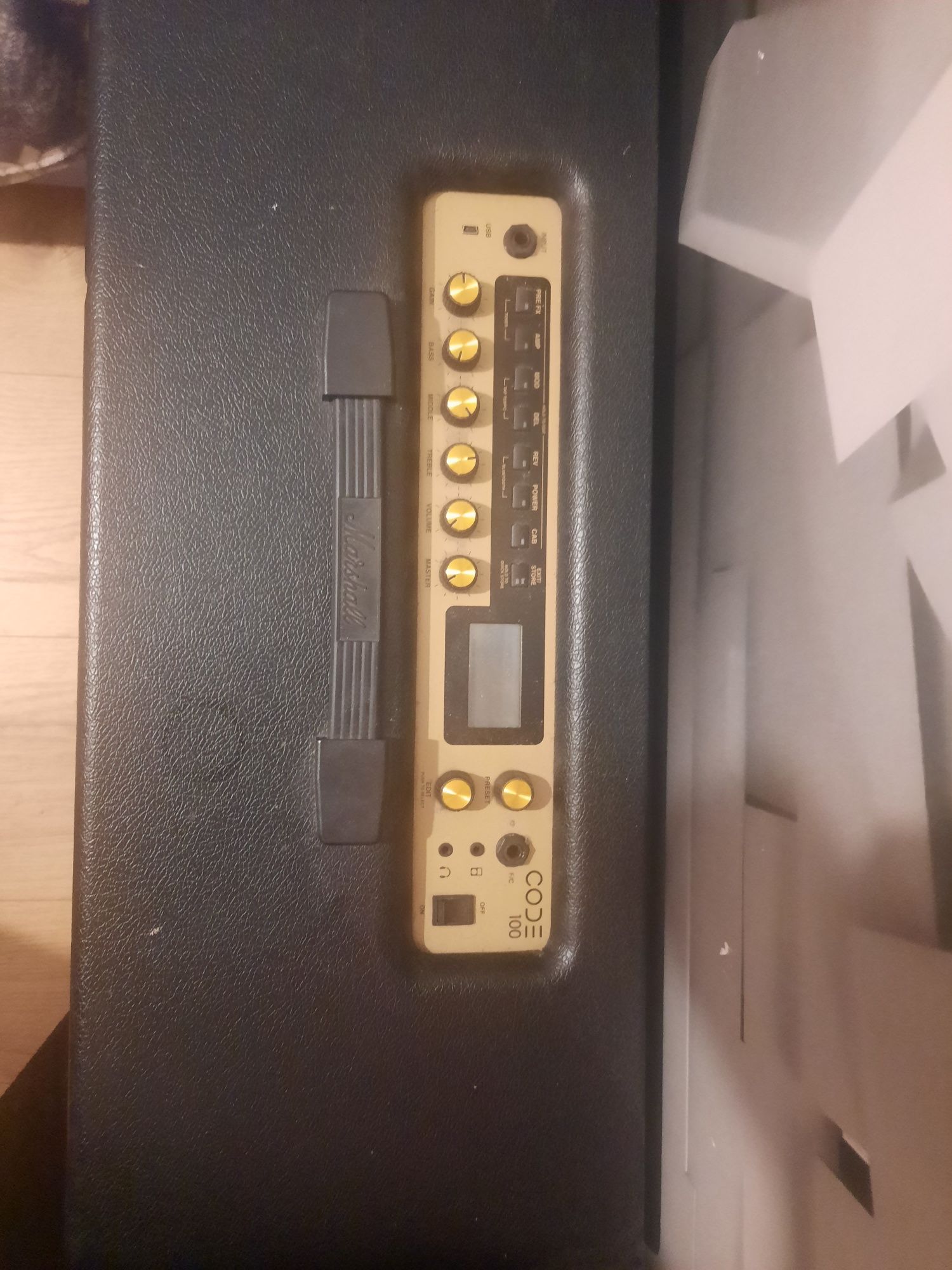 Marshall CODE 100W + footswich