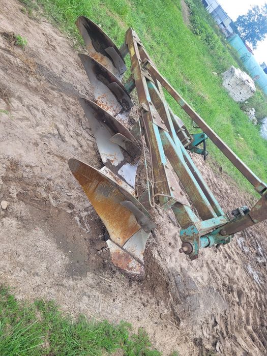 Pług  4  skibowy