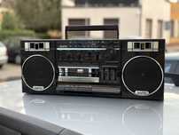 Boombox Sanyo Equalizer