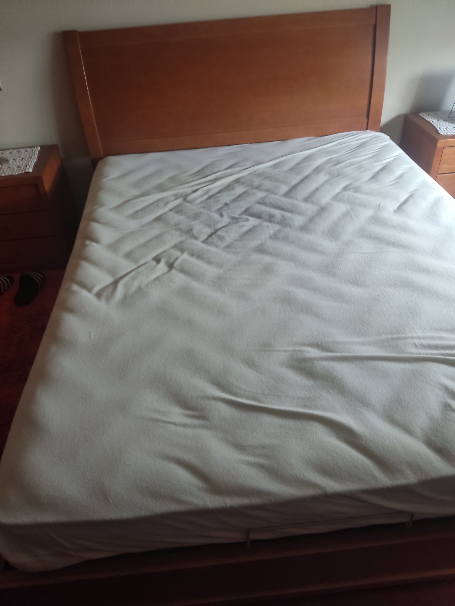 Vendo quarto de casal completo