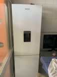 Frigorifico Becken com dispensador de agua