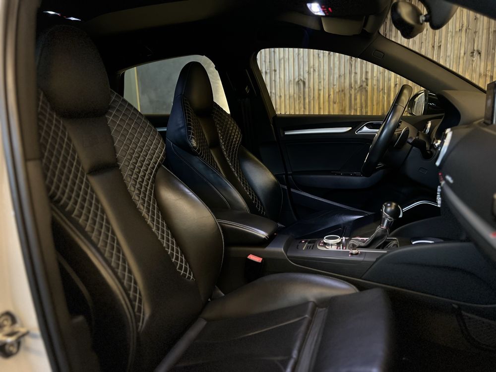 Audi S3 S Tronic 2.0 TFSI quattro 300cv