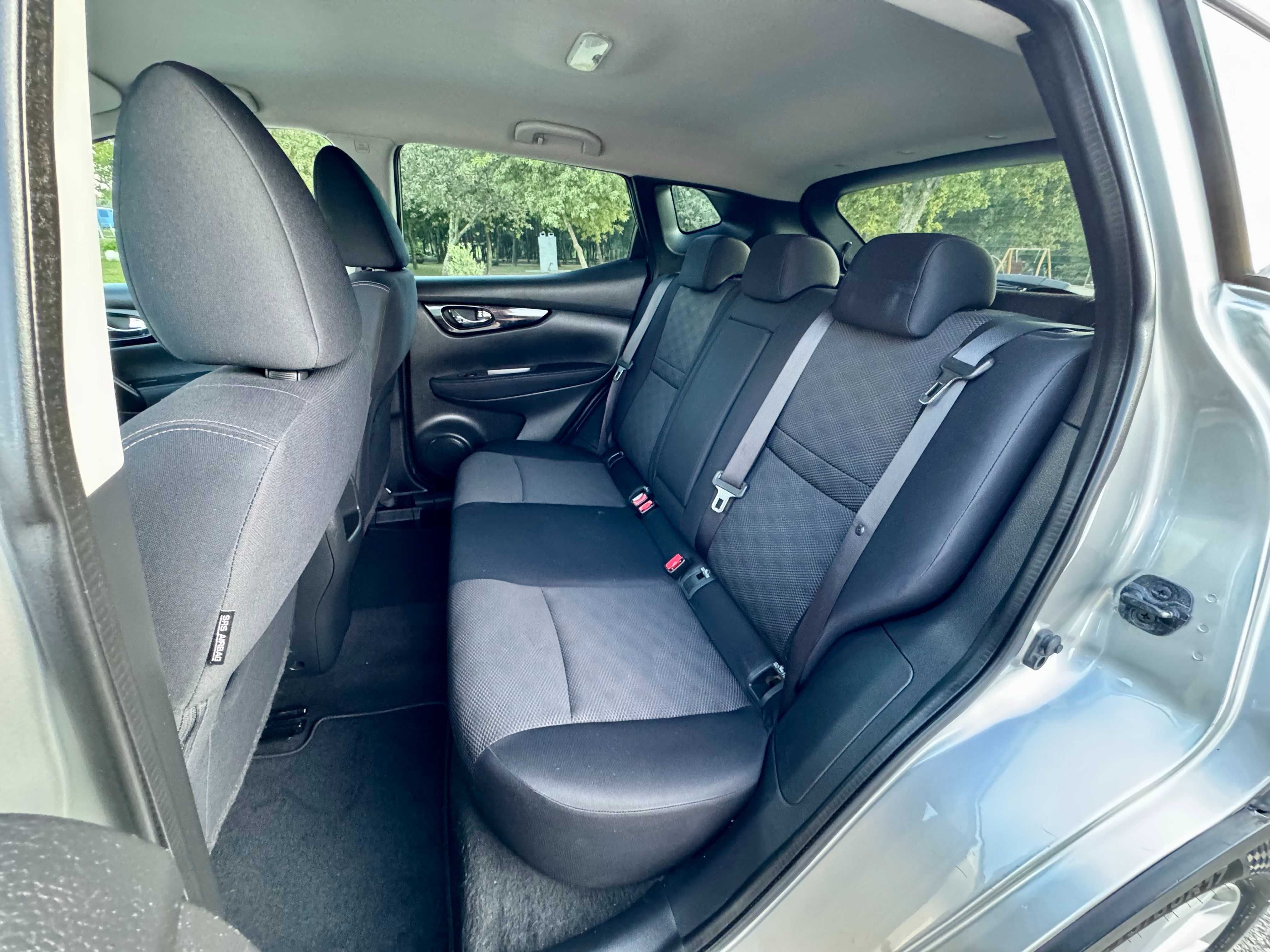 Nissan Qashqai 1.6Dci N-Connecta - Trato de Financiamento