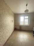 Продається 3 кімнатна квартира на Зарічному .