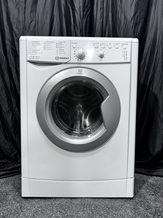 5 кг стиральная машина INDESIT iwsb50851. Доставка бесплатно