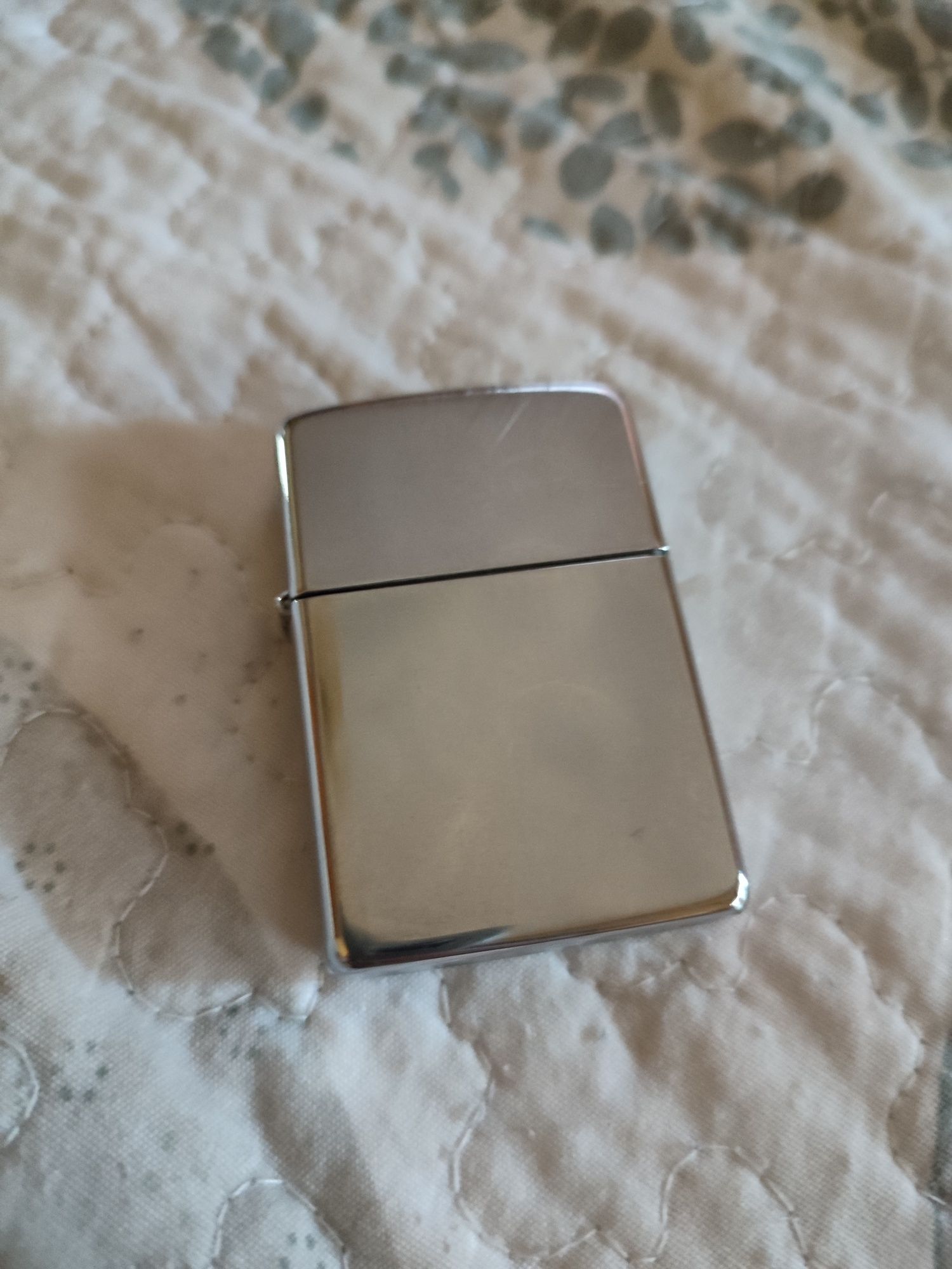 Vários Isqueiros Zippo