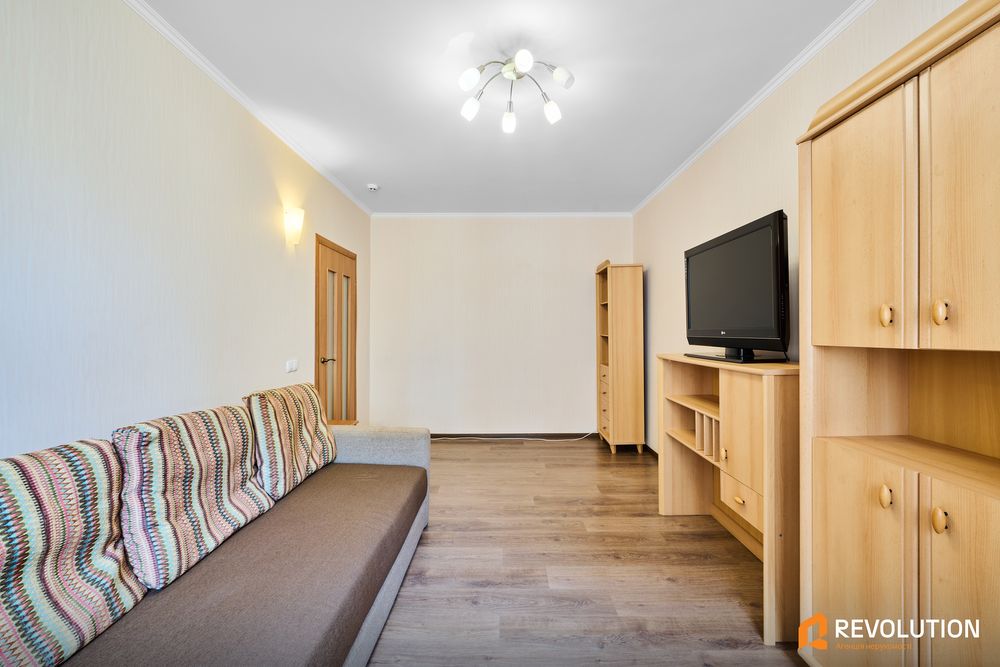 Без%, Урлівська 34, 1-кім, 41м2, 14 повех