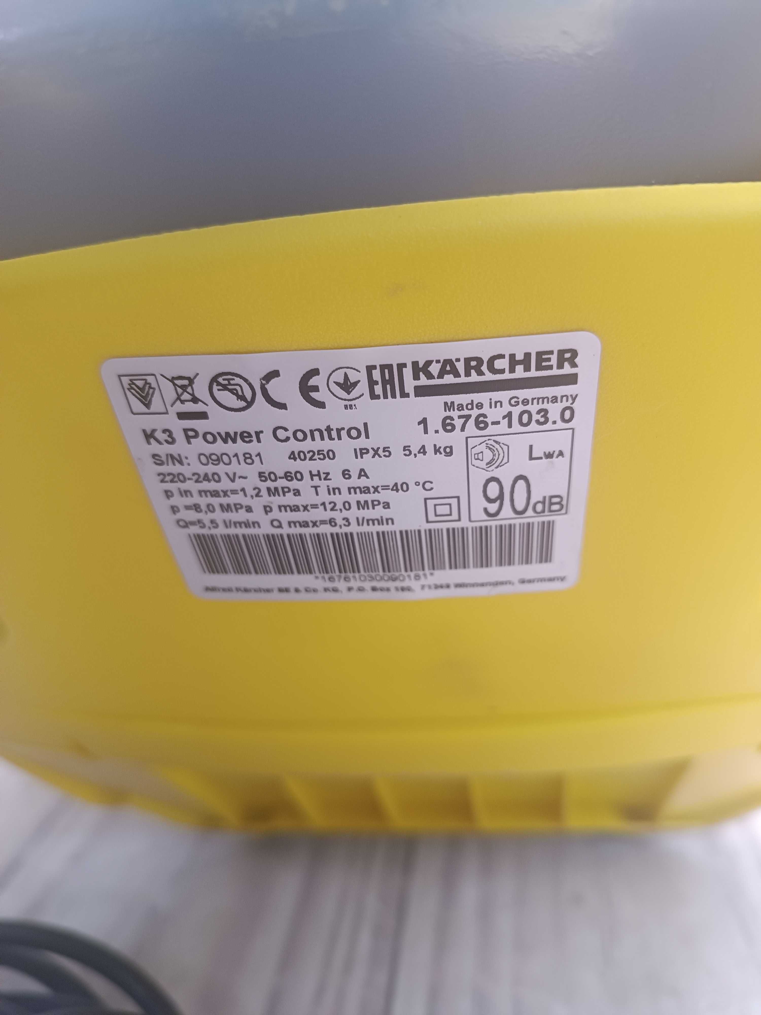 Мийка високого тиску Karcher K 3 Power Control H 1.676-103.0 120 БАР