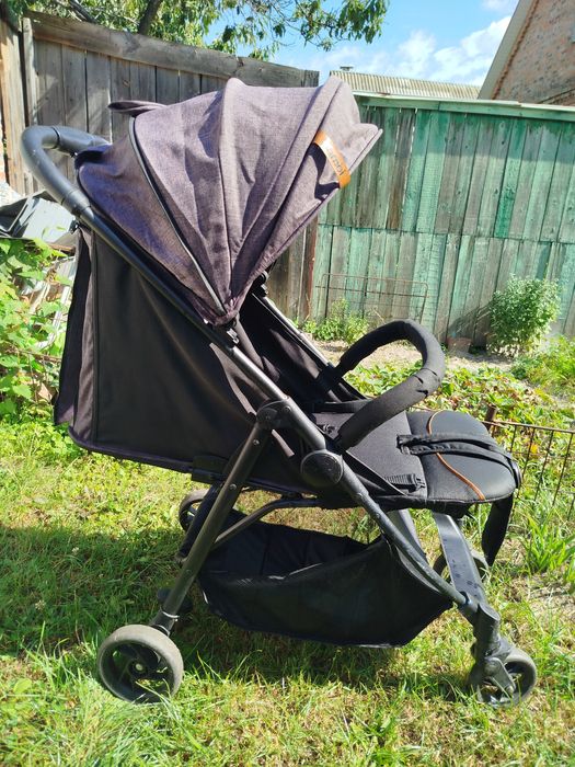 Продам дитячу коляску