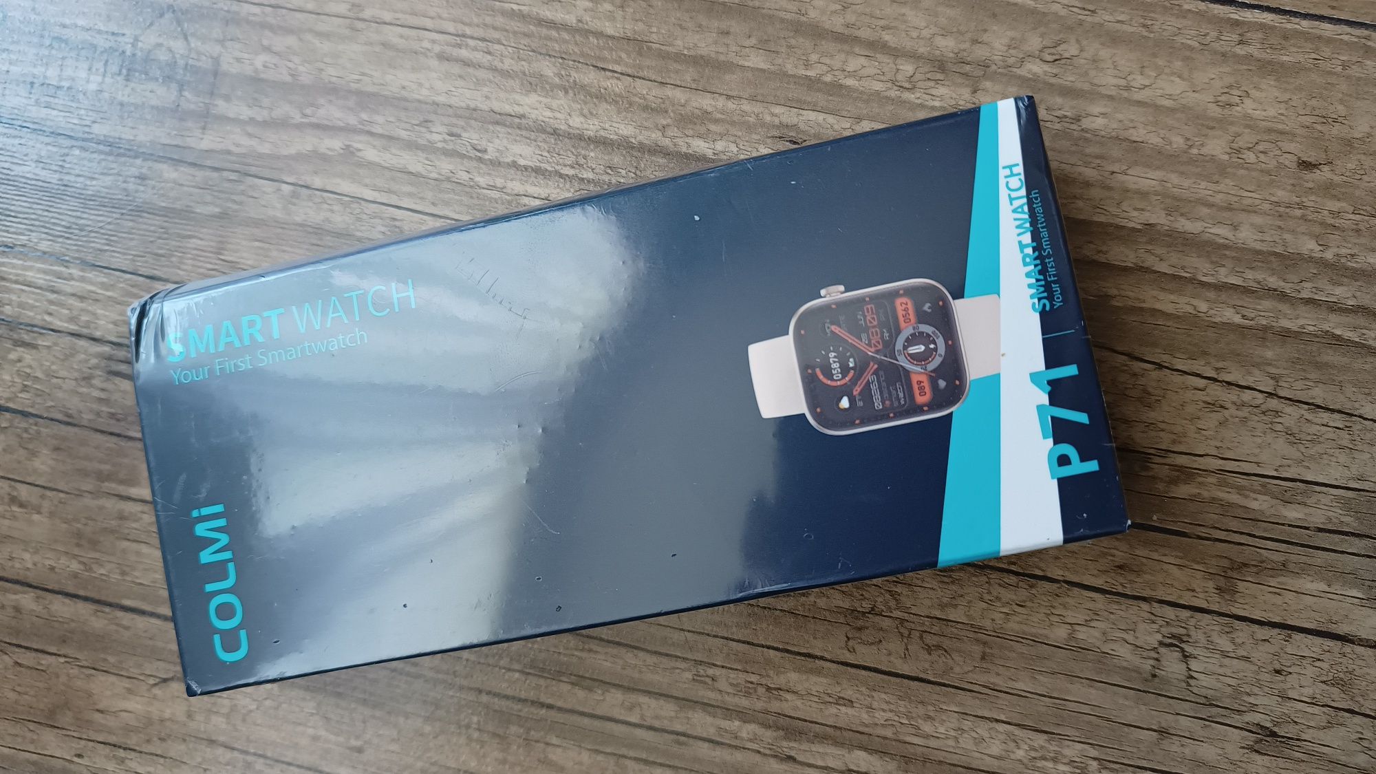 Nowy zafoliowany smartwatch Colmi P71, można przez niego rozmawiać