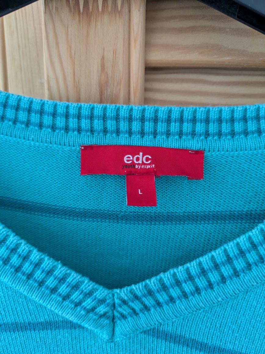 Sweter. Dziecięce "L". Dorosły "S". EDC