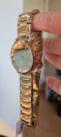 Relógio Dourado - DKNY Soho NY2178