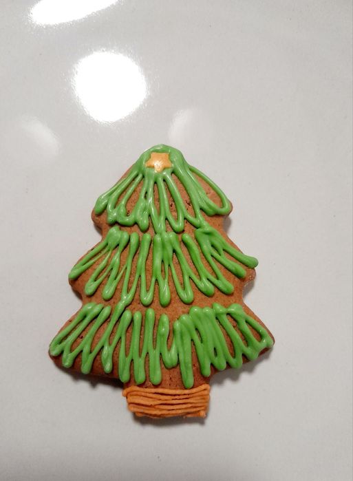 Pierniczki ręcznie zdobione