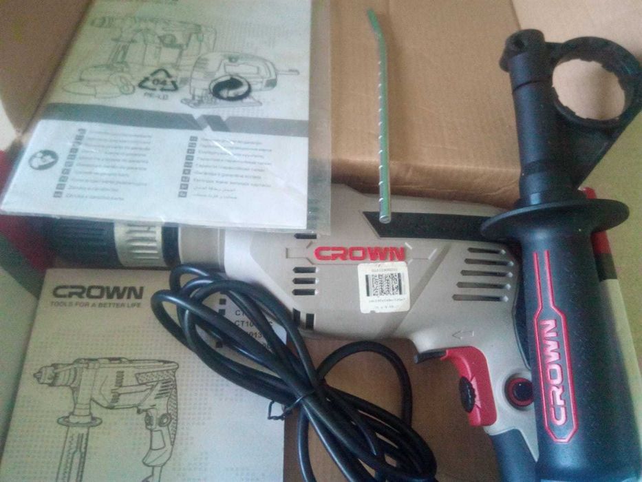 Дрель ударная CROWN CT10128C, 600 Вт