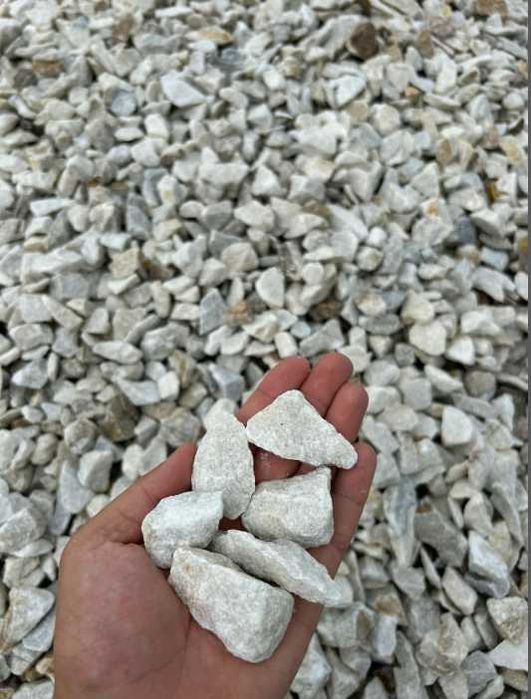 Biały Grys Kryształowy 16-32 mm Ogród Akwarium Opaska Rabata Ścieżka