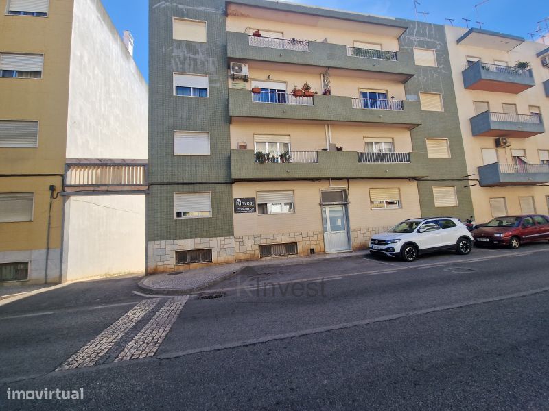 Apartamento T3 com Garagem Box - Portimão