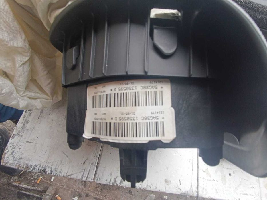 Торпедо  Peugeot 308 T9