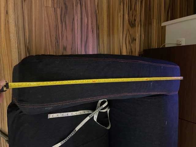 Sofá Klippan 2 lugares (oferta capa veremelha)