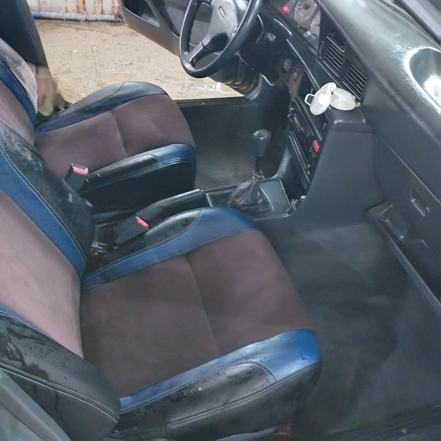 Toyota Карина 1989