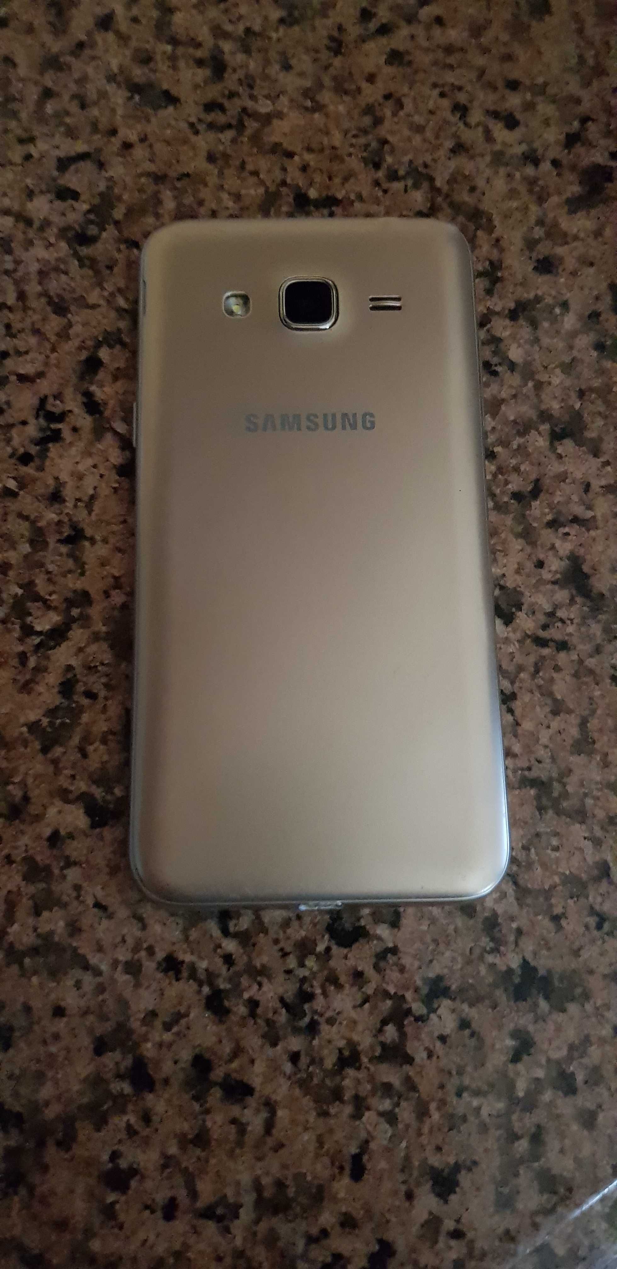 Samsung J3 6 dourado