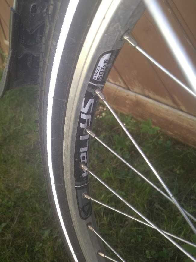 rower Kelly Meggie - koła o średnicy 24"