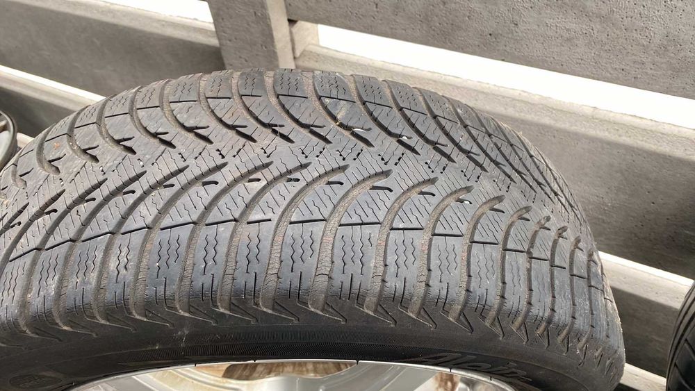 Komplet alufelg R16 wraz z oponami zimowymi Michelin