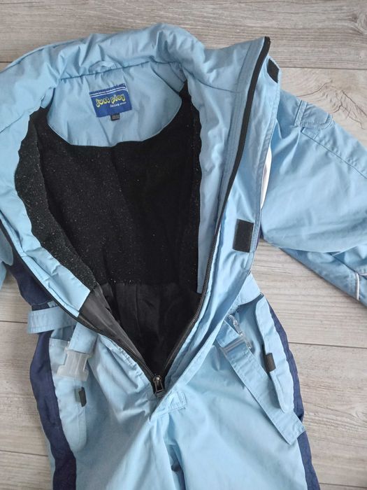 Narciarski kombinezon 128-134 cm ocieplany zimowy