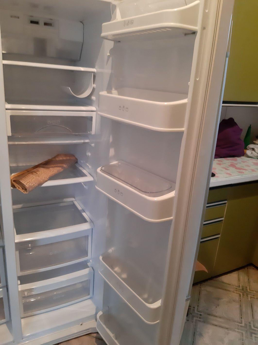 Продам холодильник LG