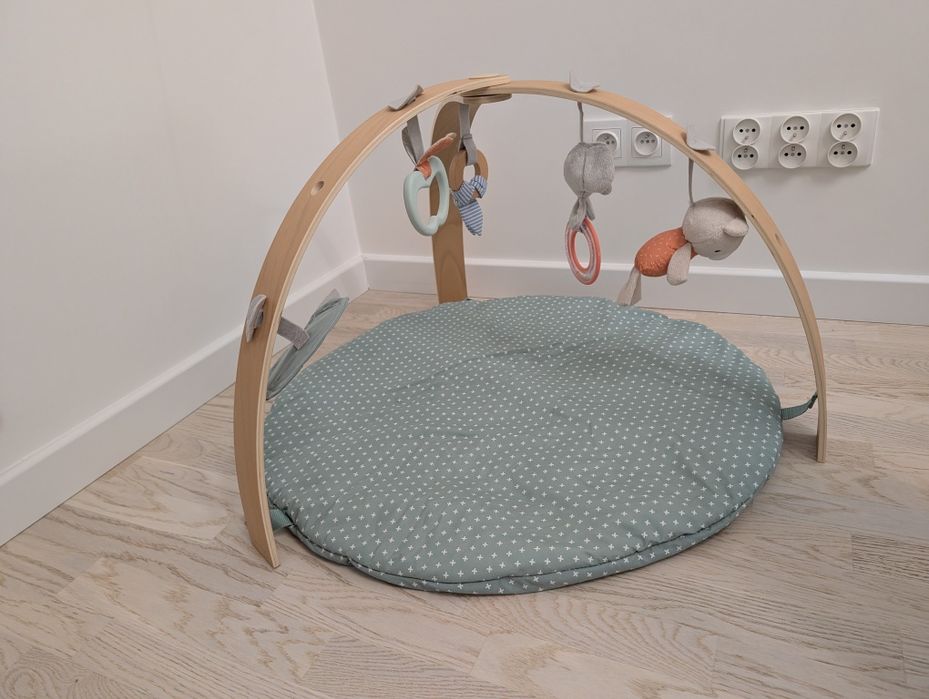 Mata do zabawy edukacyjna dla niemowląt Ingenuity