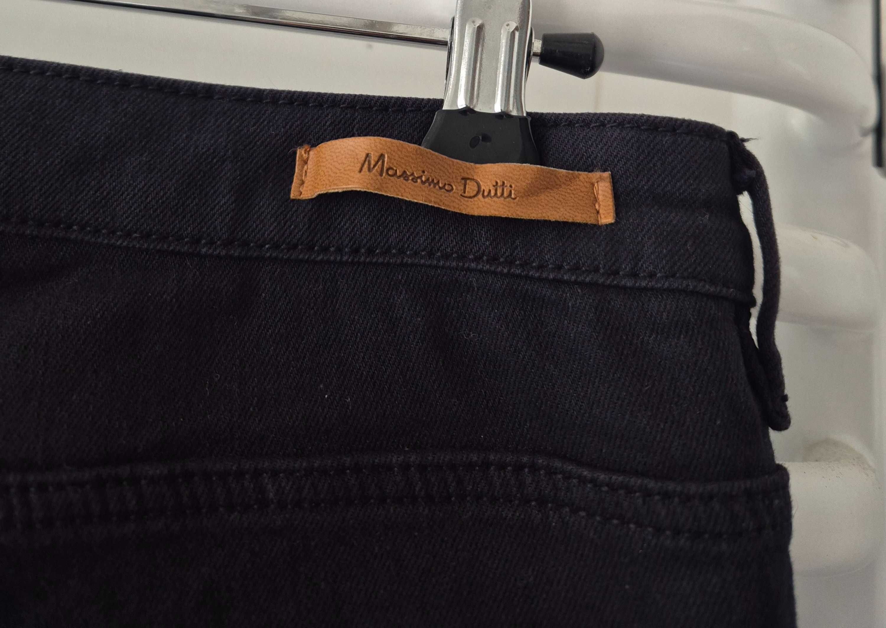 Czarne  spodnie damskie  Massimo Dutti R.38