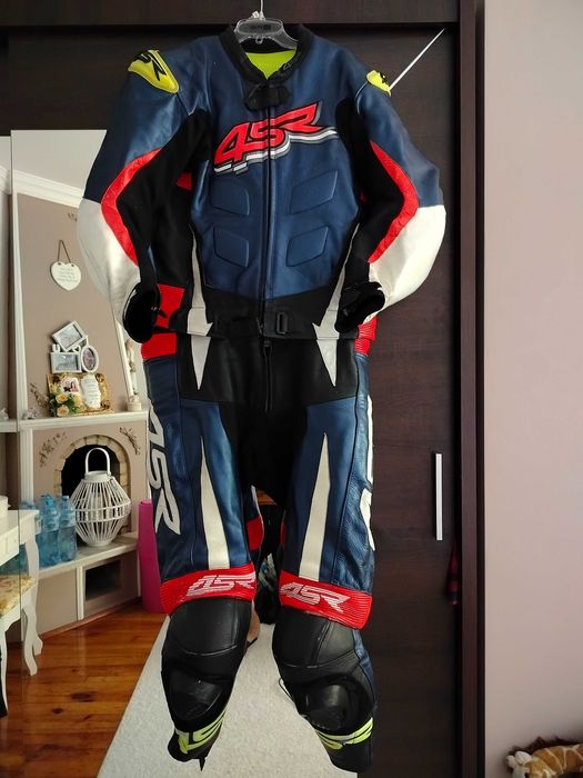 Kombinezon motocyklowy