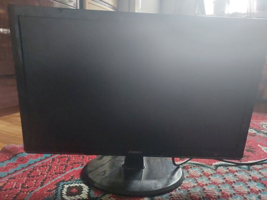 Монітор 60гц працюе