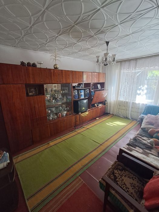 Продам дом в Александровке