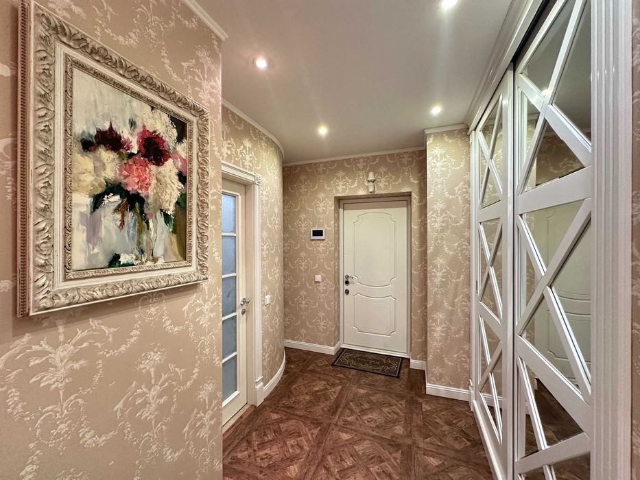 Продам 1 комн. квартира ул.Днепровская Набережная 1А ЖК Silver Breeze