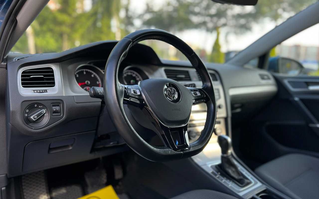 Volkswagen Golf 2016