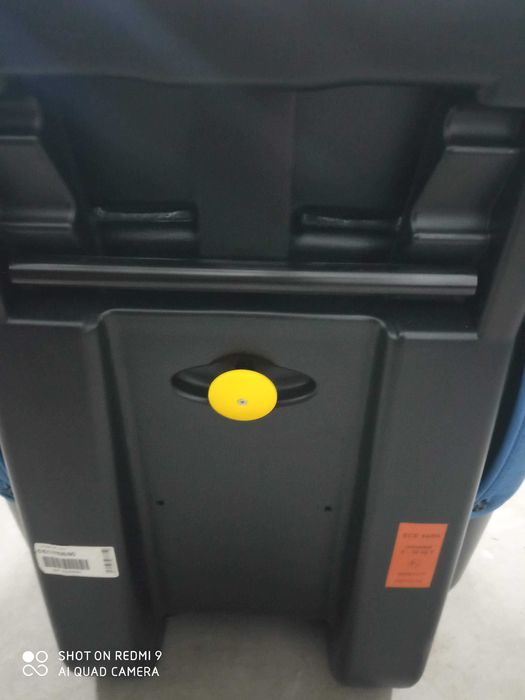 Fotelik samochodowy 9-36 kg, stan bardzo dobry