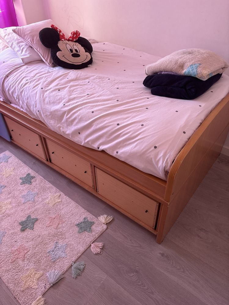 Cama de solteiro