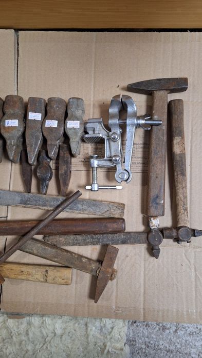 Продам інструменти